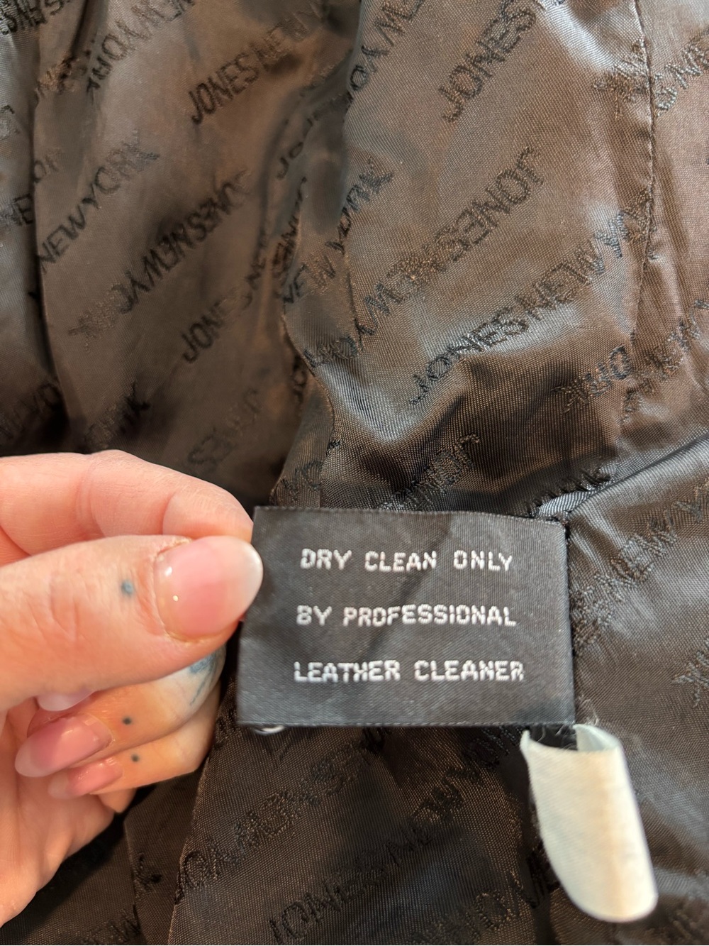 Vintage Jones New York Black Leather Jacket - Picture 6 of 13